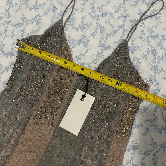 Zara Gray and Cream Midi Dress - Picture 4 of 6